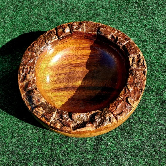 Natural Edge Walnut Bowl Trinket Pocket Change 6in Diameter Hand Turned - Picture 1 of 8